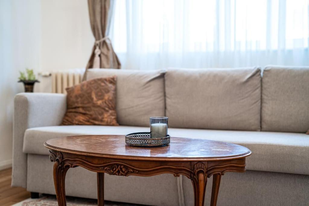 Best Point In The City / 2 Bedrooms