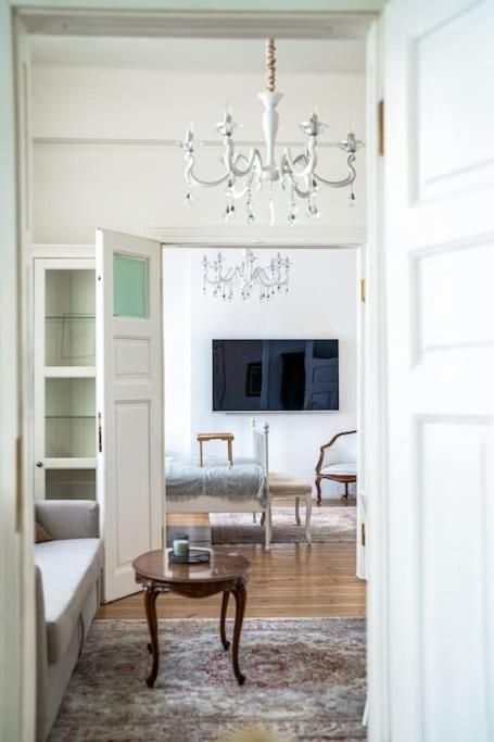 Apartment Best Point In The City / 2 Bedrooms Sofia